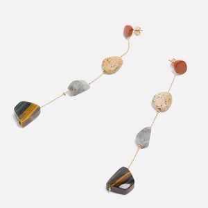 🗿 Zara Drop Earrings 🐚